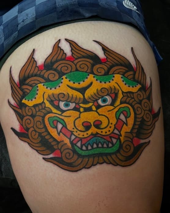 Joy and Struggle in Making: Staying Close to People’s Moments and Lifetime Stories